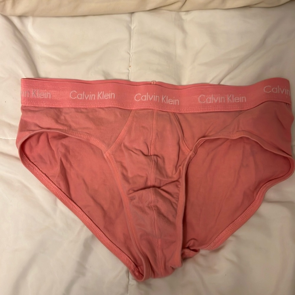Calvin Klein cotton stretch, briefs size extra large good condition